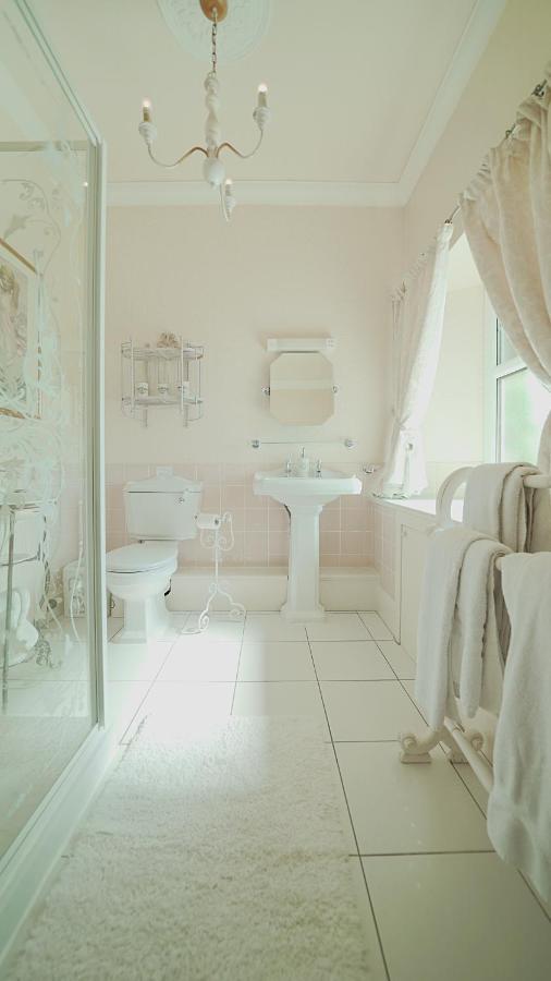The Old Tramhouse Self Catering Apartments Stirling Bagian luar foto