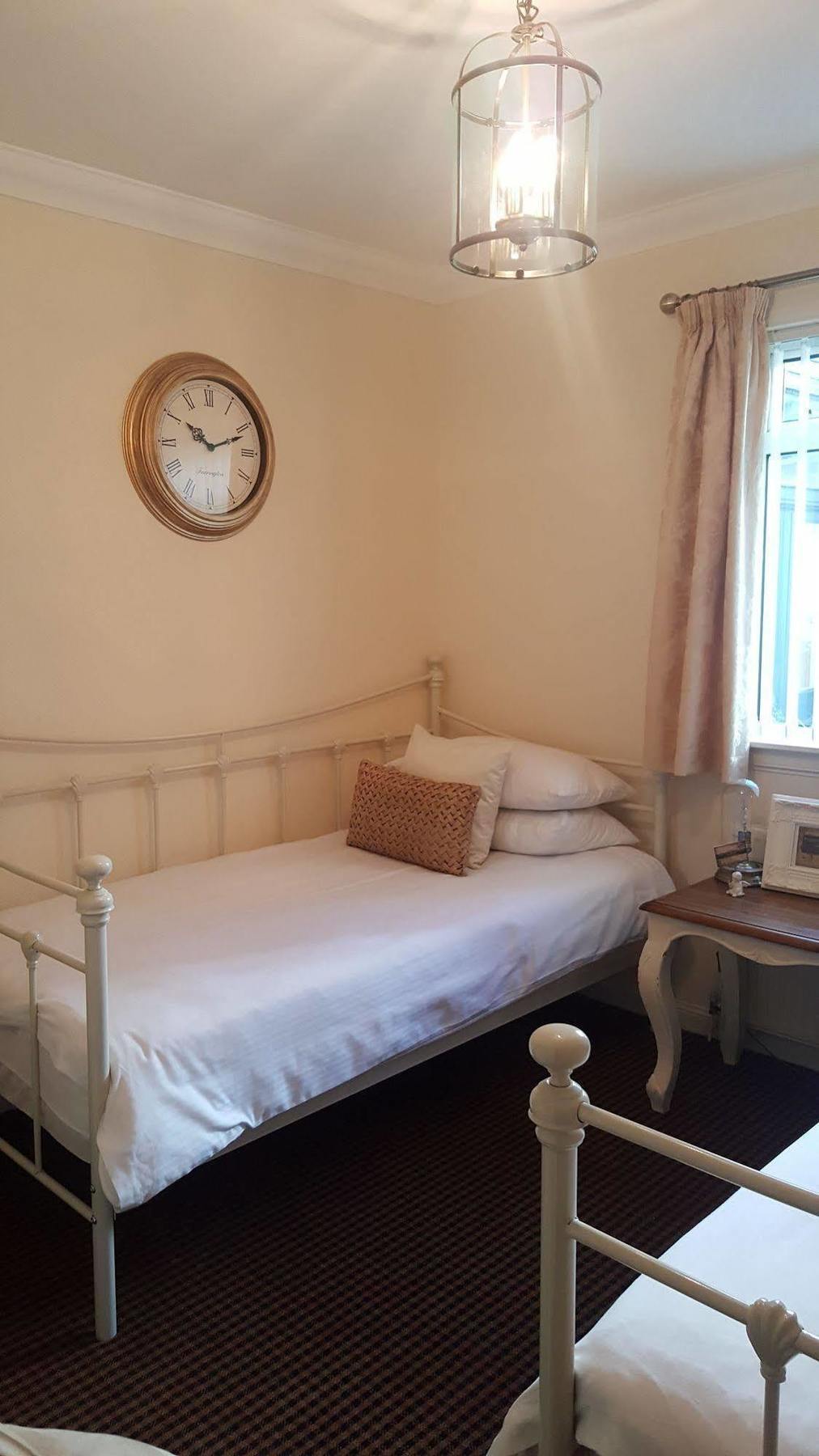 The Old Tramhouse Self Catering Apartments Stirling Bagian luar foto